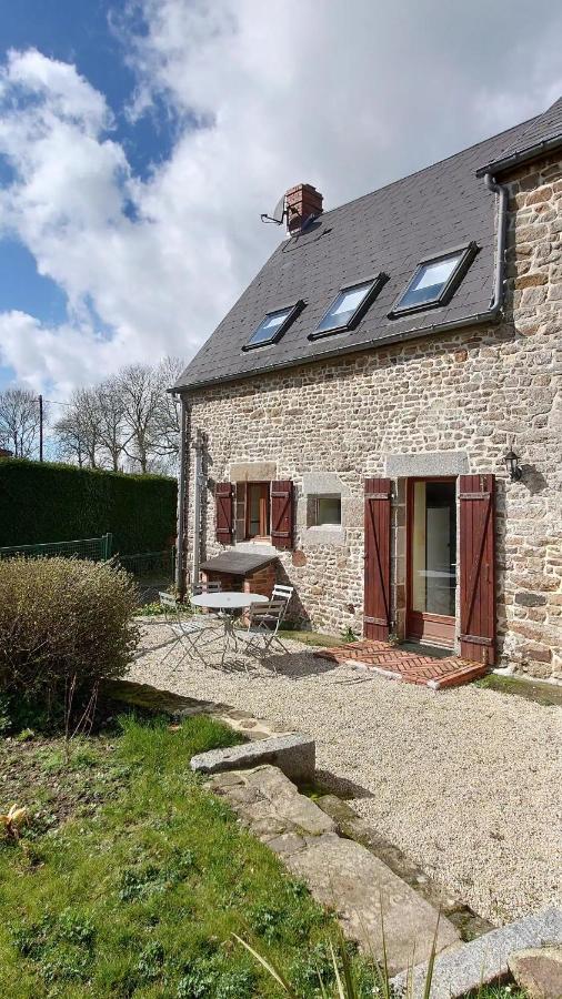 Gite La Mer, A La Campagne En Normandie, Proche Du Mont St Michel Lolif Exterior foto